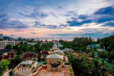 赴泰外国游客数量同比下降7.08%