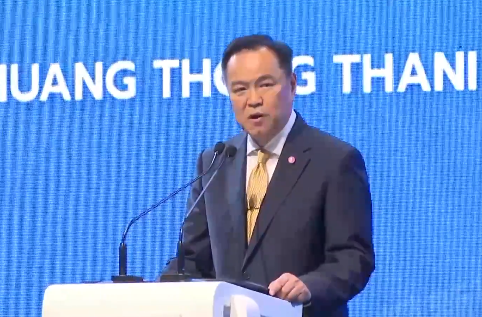 泰国总理：泰中在各领域共同奠定了稳固的合作基础