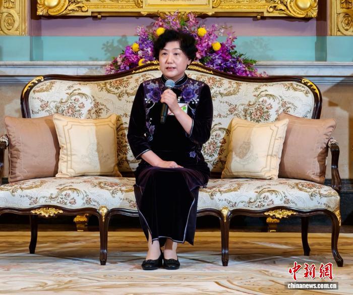 Chinese medical worker Zhang Liyan receives 2025 Princess Srinagarindra Award